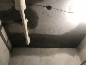 亚东卫生间漏水维修公司专业解析下亚东卫生间漏水维修的处理方法